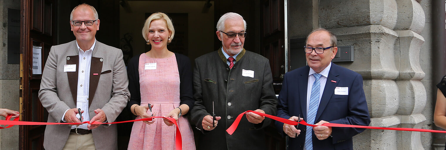 Hoffest der Handwerkskammer - Eröffnung der Ausstellung "Leidenschaft, die Spuren hinterlässt"