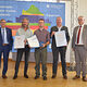 (v. l.) Michael Bissert, Präsident der Handwerkskammer für Unterfranken, Alexander Bär, Frankonia Handels GmbH & Co. KG aus Rottendorf, Julius Hinkel, Bundessieger im Beruf Büchsenmacher, Dieter Schlör, Frankonia Handels GmbH & Co. KG, sowie Ludwig Paul, Hauptgeschäftsführer der Handwerkskammer für Unterfranken.