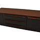 Schreinermeisterstück paralellogrammförmiges hängendes Sideboard