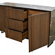 Schreinermeisterstück Sideboard aus Eiche und Naturstein mit geöffneten Schubladen
