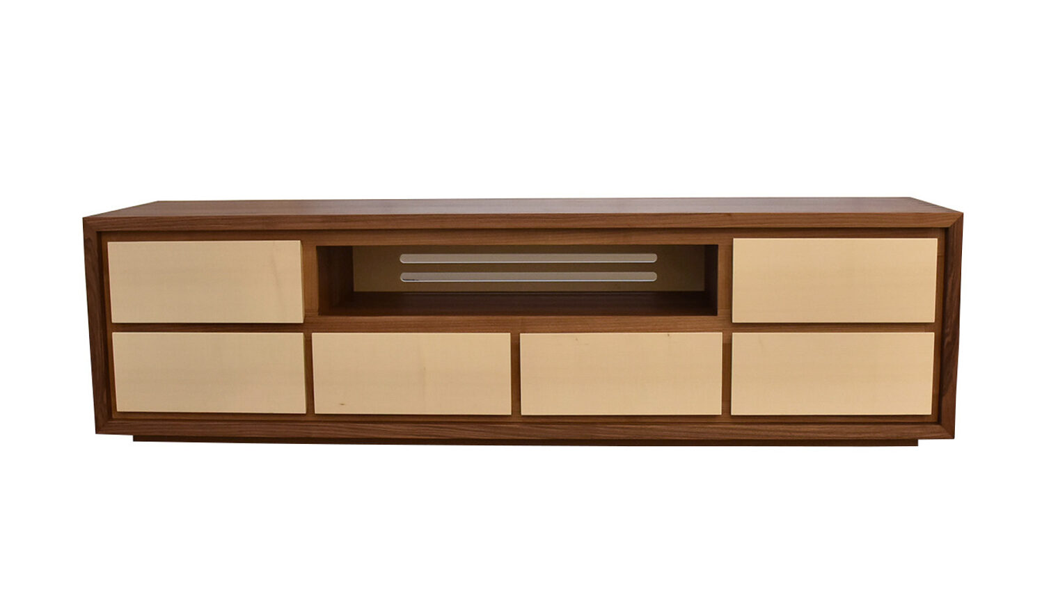 Schreinermeisterstück Gesamtansicht Massivholzsideboard aus Nussbaum und Ahorn