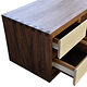 Schreinermeisterstück Massivholzsideboard aus Nussbaum und Ahorn mit geöffneten Schubladen