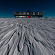Polarstation bei Nacht.