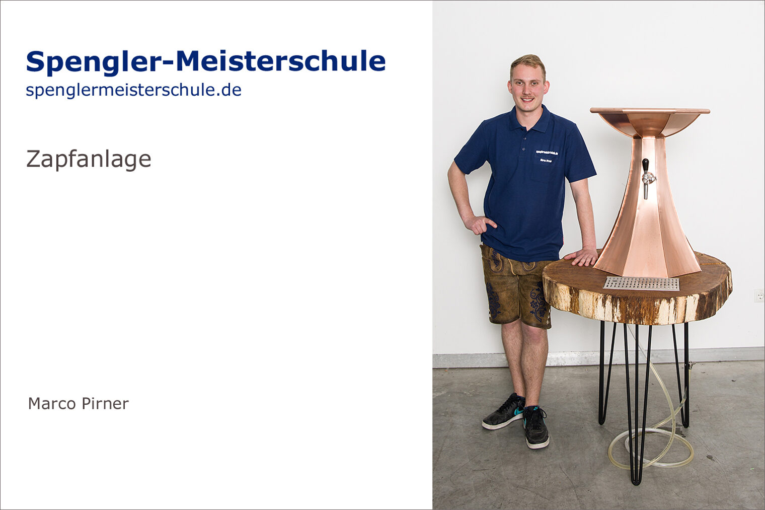 Porträt Marco Pirner mit seinem Spenglermeisterstück