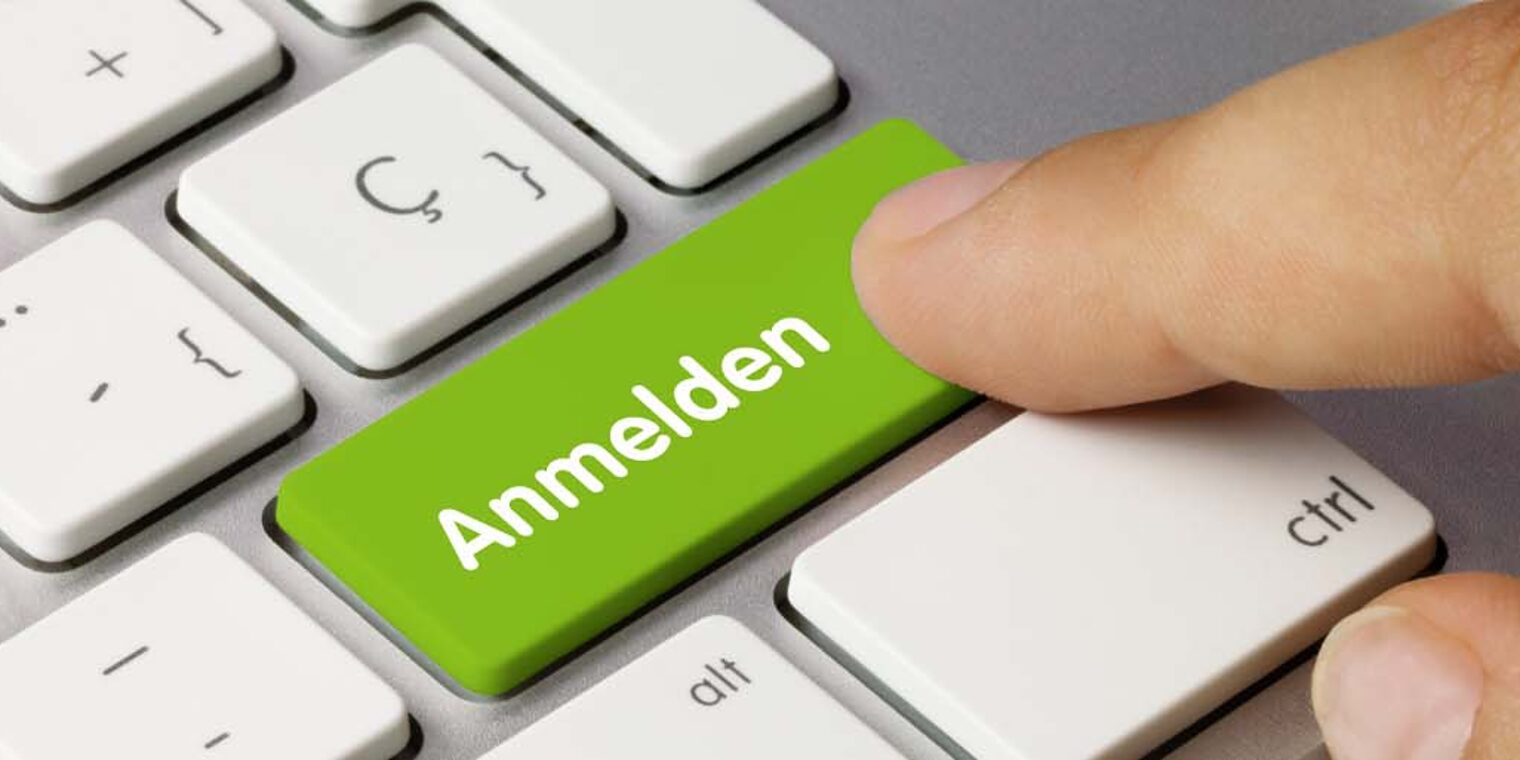 Symbolbild Anmelden Button auf Tastatur